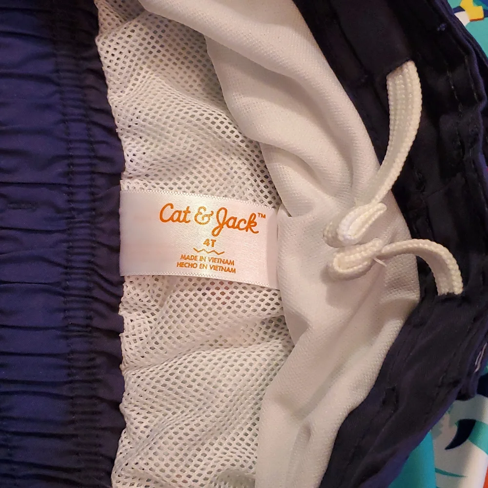 Cat & Jack Boy Swim Trunks Size 4 T - Picture 4 of 8
